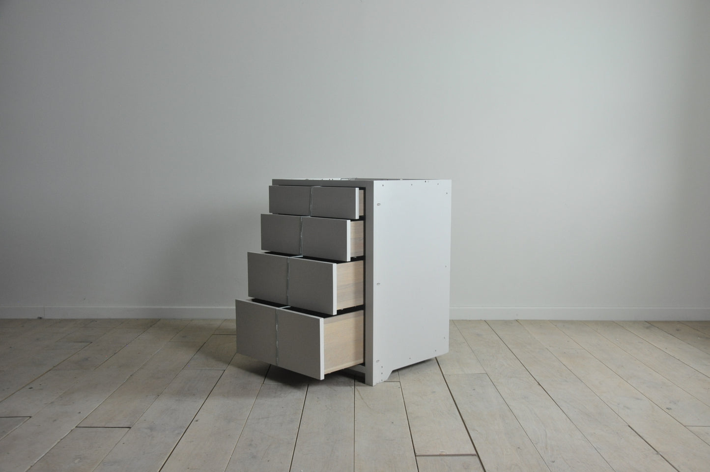 Neptune Suffolk 680 4 drawer base cabinet