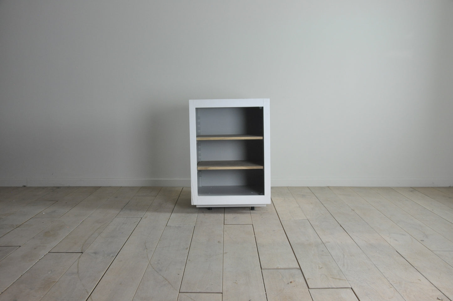 Neptune Henley 600 Open shelved base cabinet