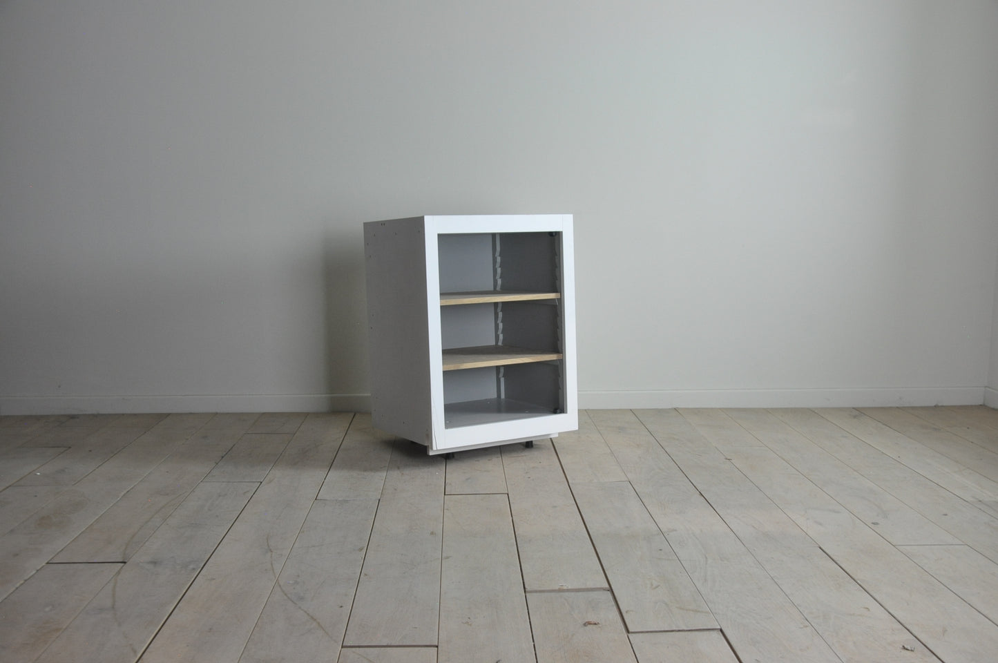 Neptune Henley 600 Open shelved base cabinet