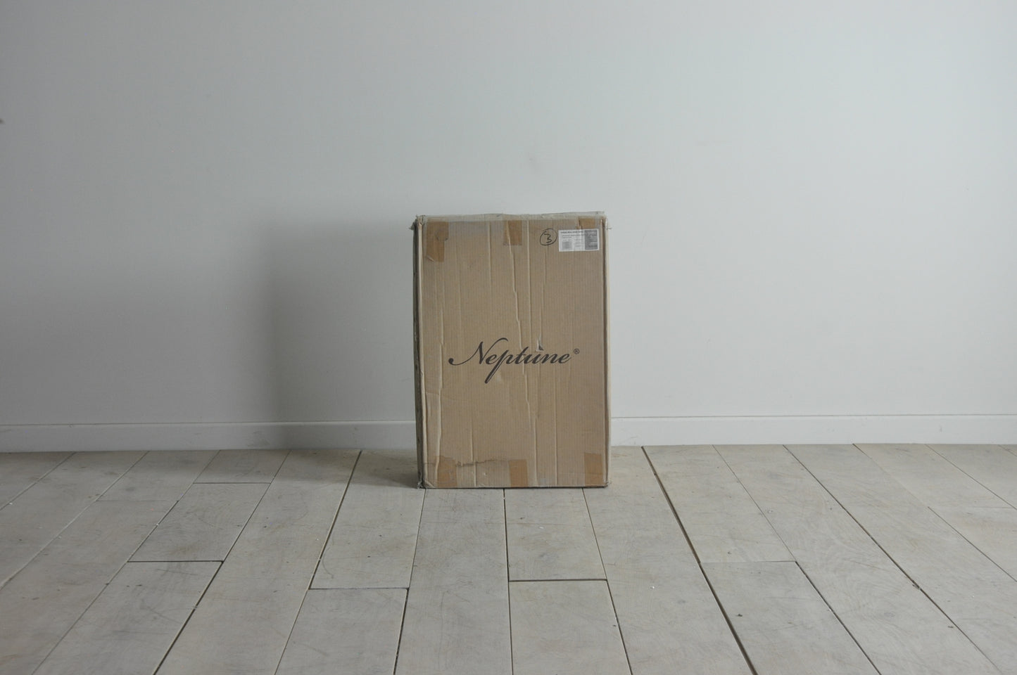 Neptune Chichester Bathroom 500 solid wall cabinet left hinged / opening