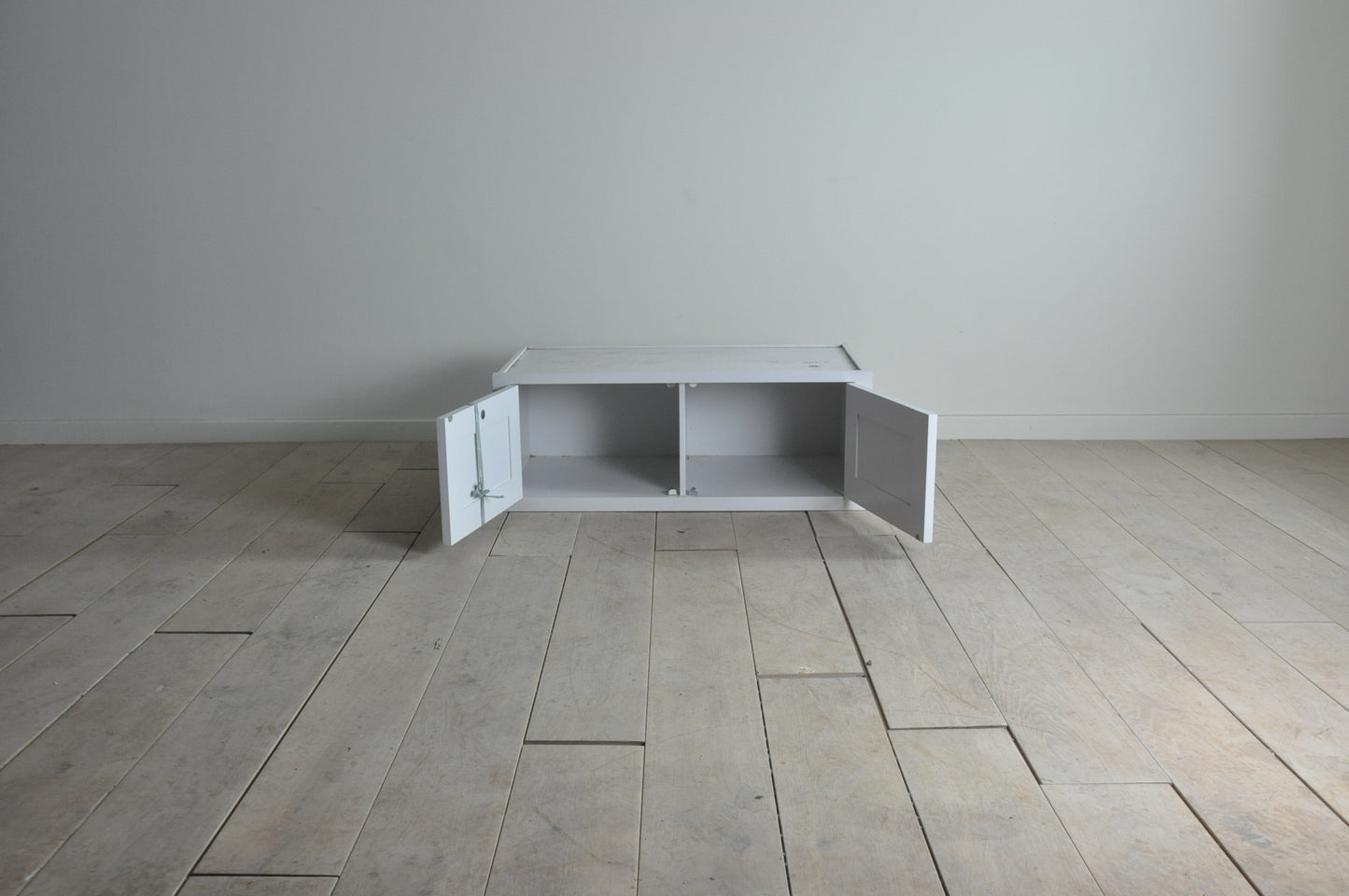 Neptune Suffolk bespoke fridge freezer bridge link cabinet