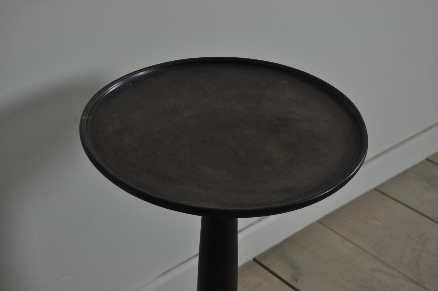 C18th / 19th mahogany tripod table