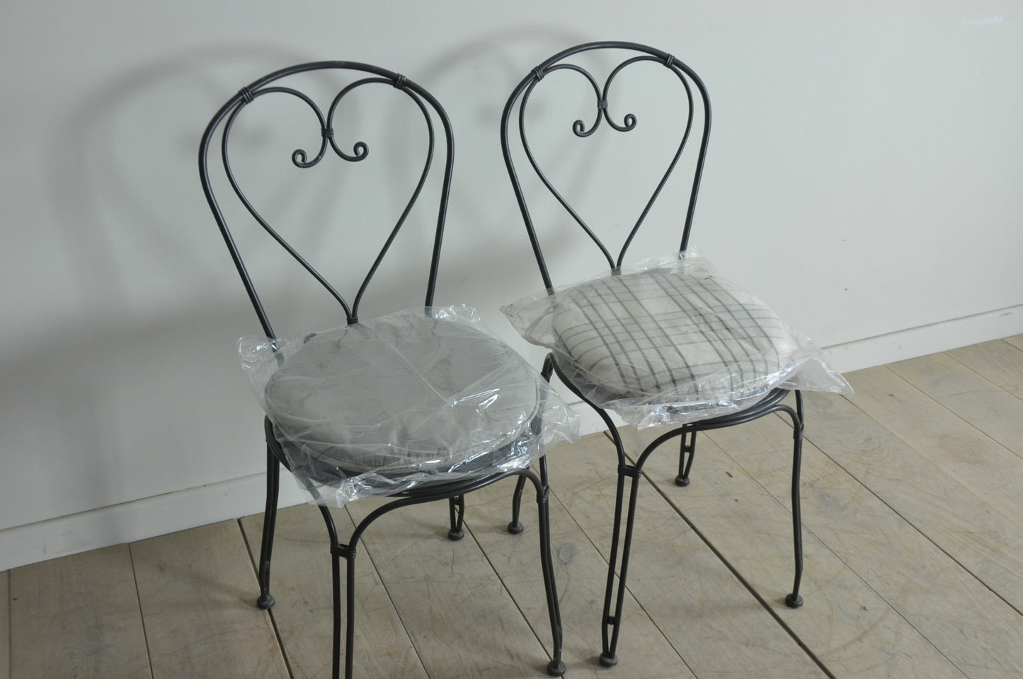 Neptune Boscombe black bistro chair without arms
