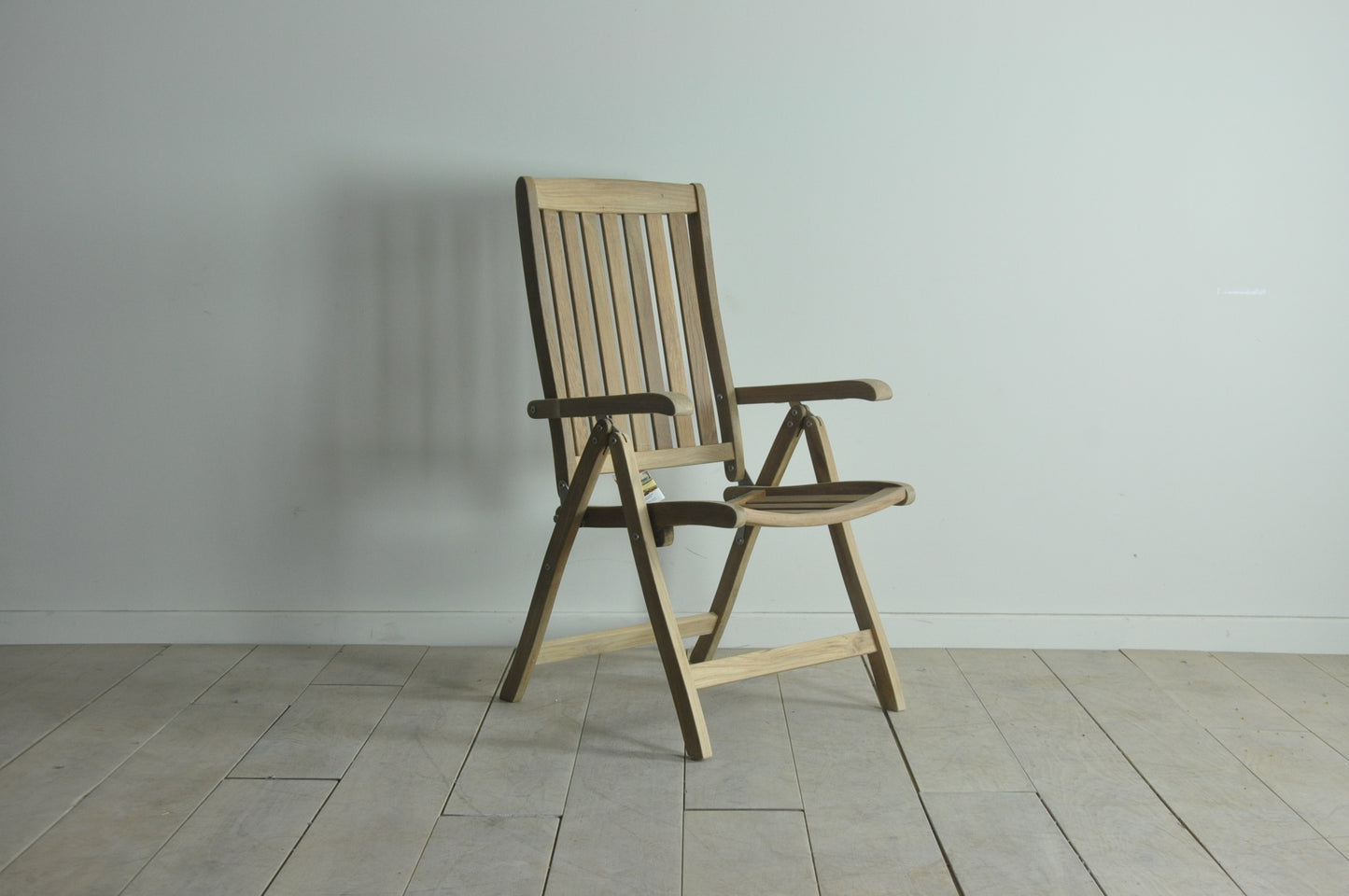 Bramblecrest Beaufort folding teak recliner chair