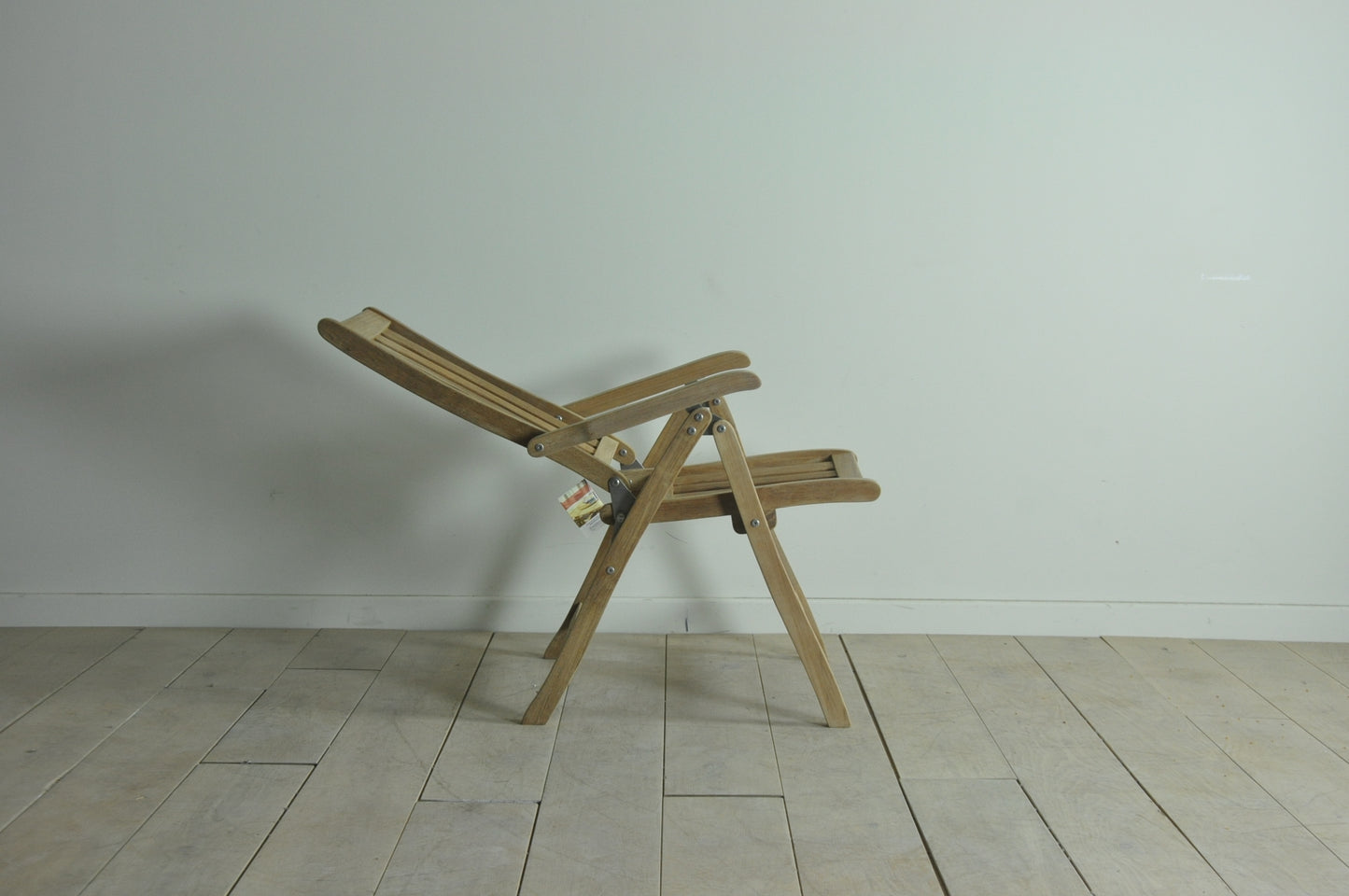 Bramblecrest Beaufort folding teak recliner chair