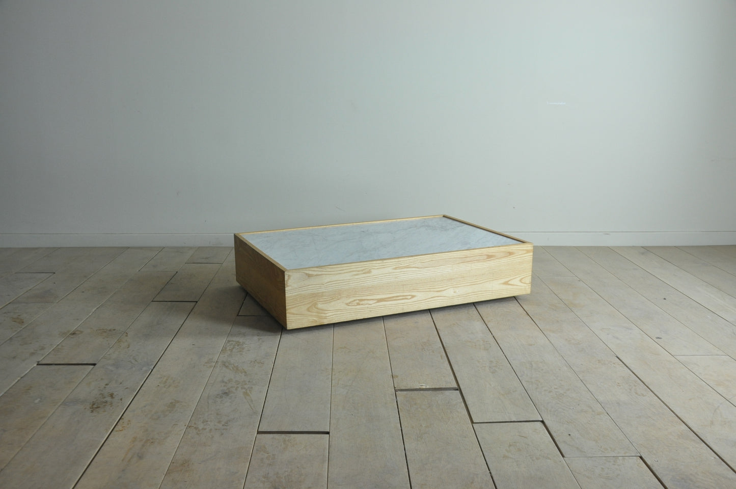Rectangular low coffee table with Carrara marble top and pine base