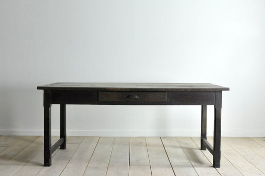 French antique dining table