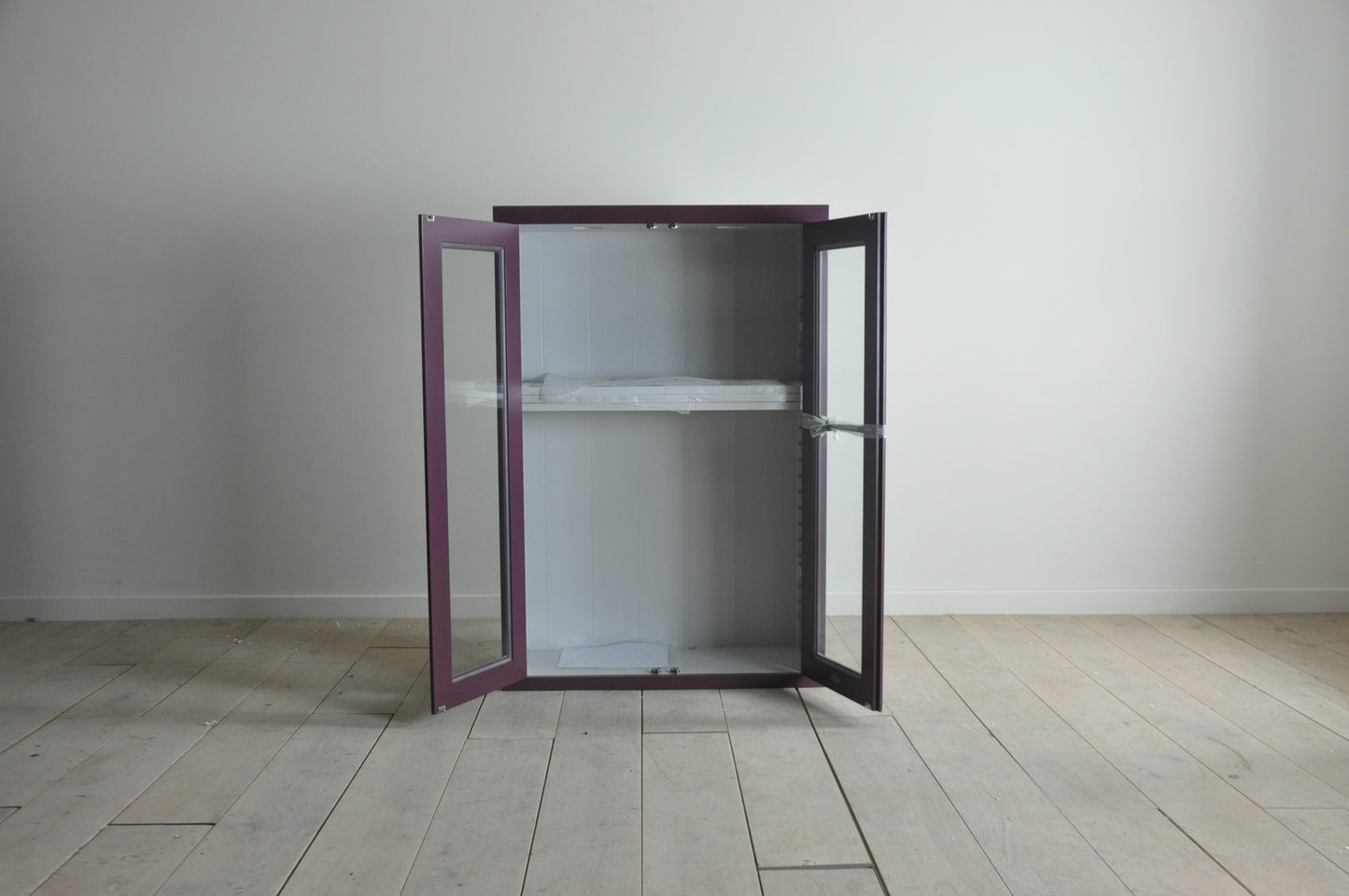 Neptune Chichester 850 countertop glazed wall cabinet