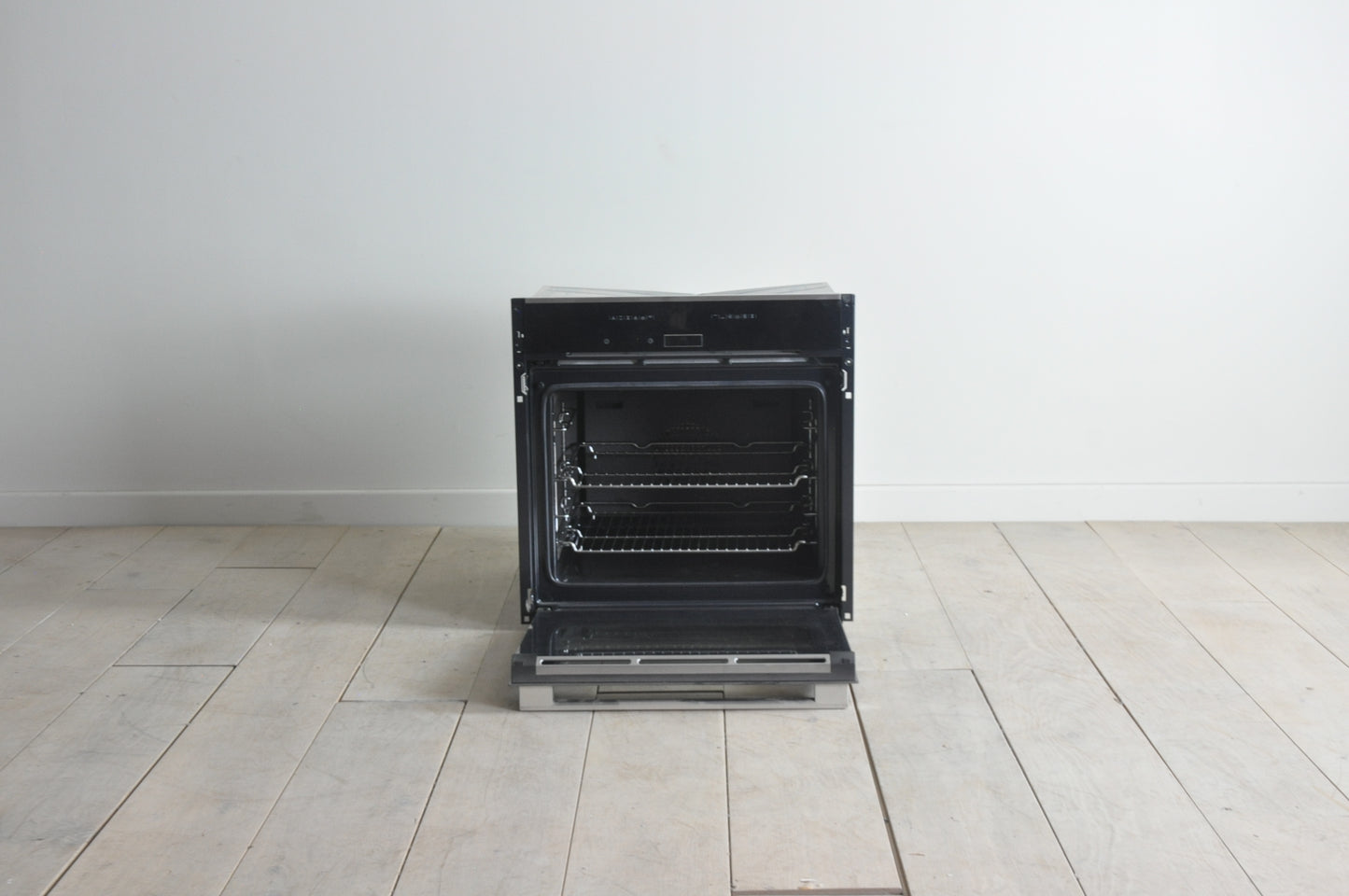 Neff B17CR32N1B oven