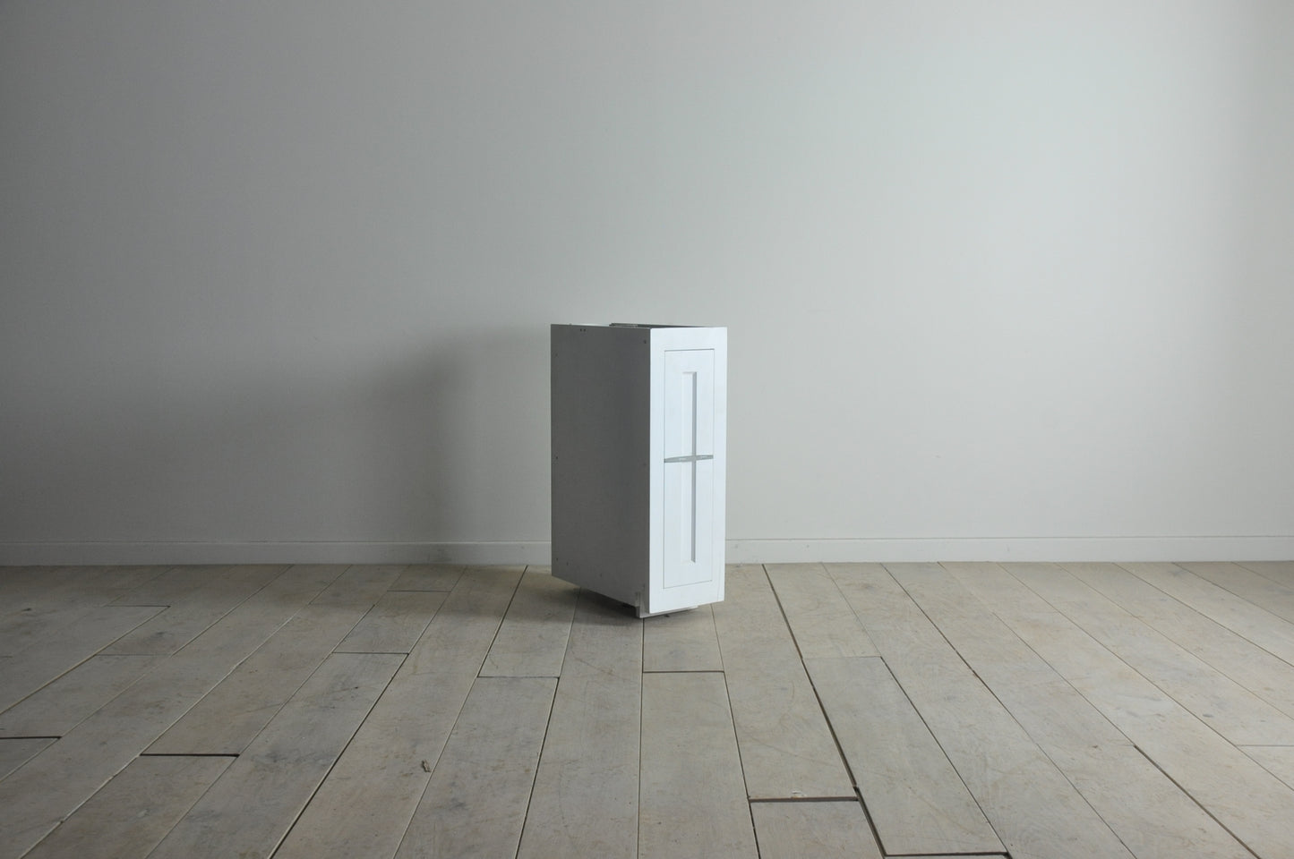 Neptune Henley 265 pullout base cabinet in snow