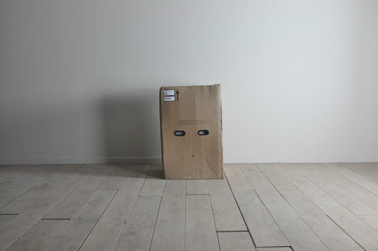 Neptune Suffolk 420 1 drawer 1 door base cabinet right-opening in Driftwood