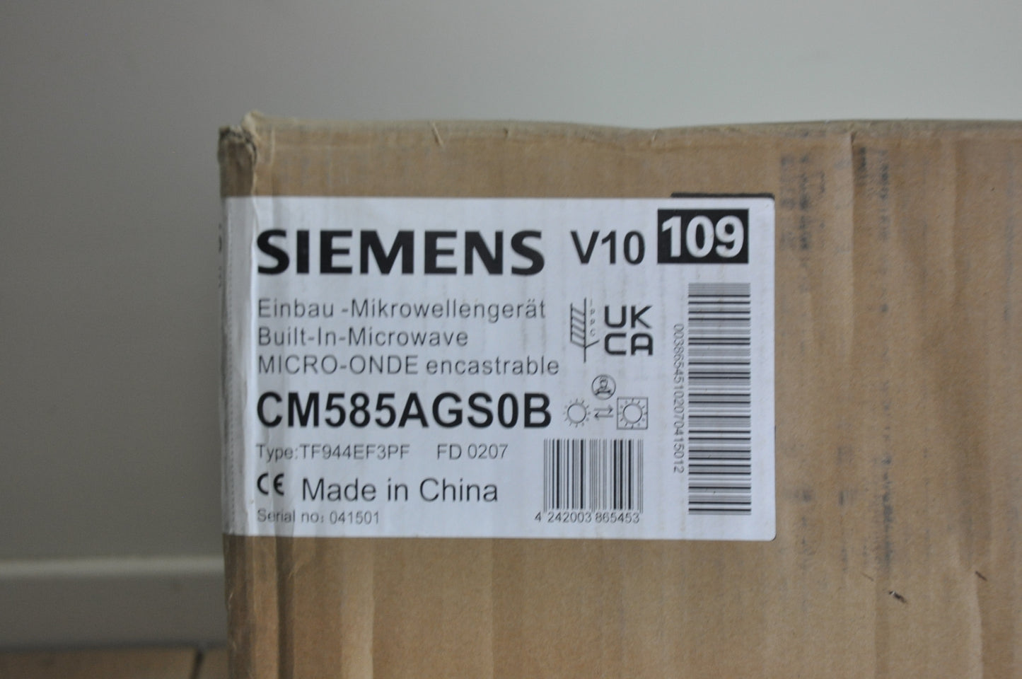 Siemens CM585AGS0B Built-In combination microwave oven with grill, stainless steel