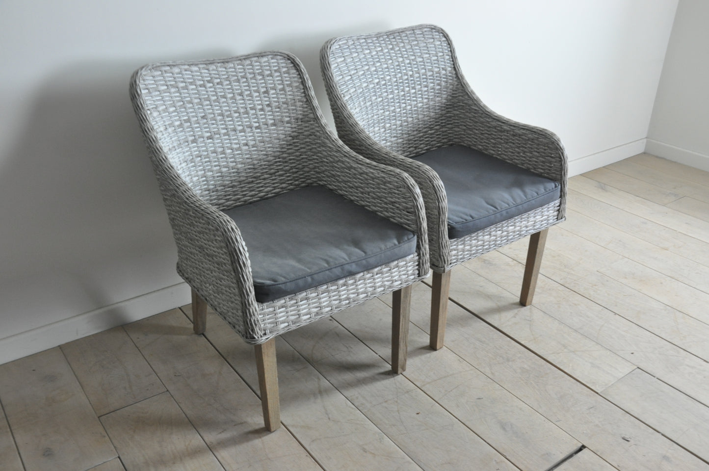 Bramblecrest woven garden chair with grey cushion