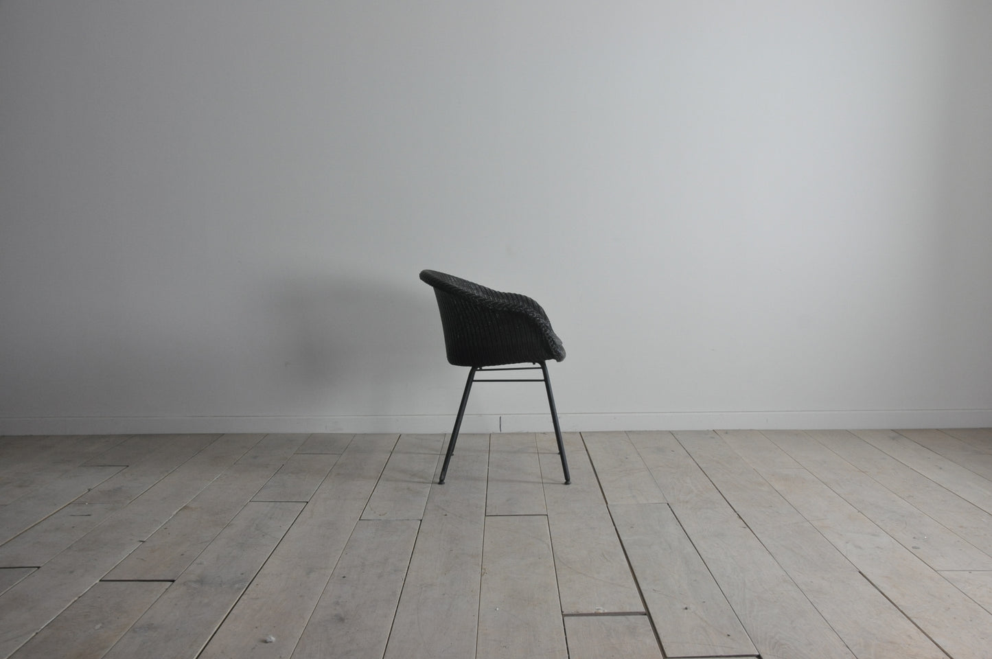 Vincent Sheppard Joe Lloyd Loom dining chair with black leather seat pad